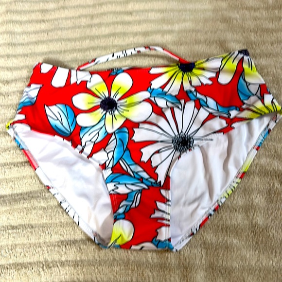 unknown Other - Women’s Swim Bottoms